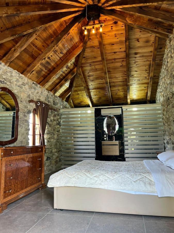 Windmill Shkodra Gesthouse Camping & Grill ภายนอก รูปภาพ